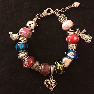 Bead bracelet